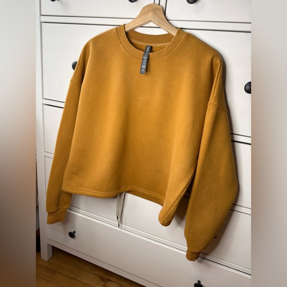 Vuori Restore Sweatshirt Women XS Crewneck Pullover Cropped Draw-string hem gold - Picture 14 of 16
